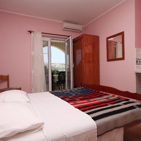 Apartments By The Sea Stara Novalja, Pag - 6469 Ruang foto