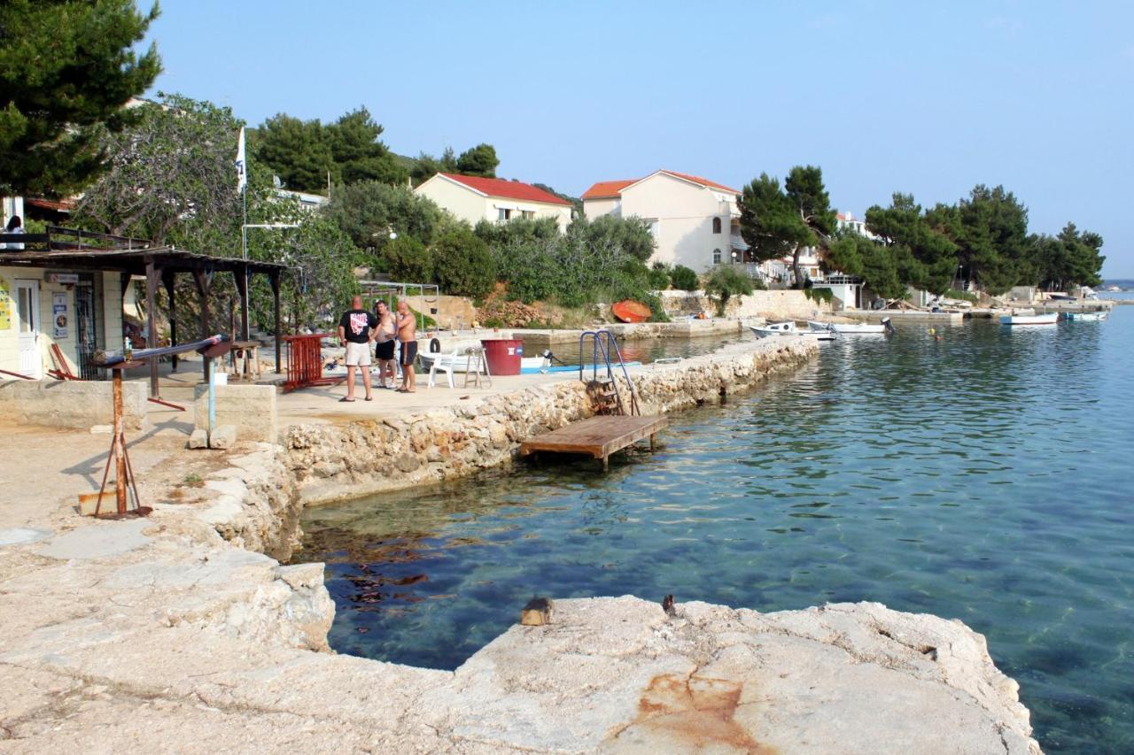 Apartments By The Sea Stara Novalja, Pag - 6469 Bagian luar foto