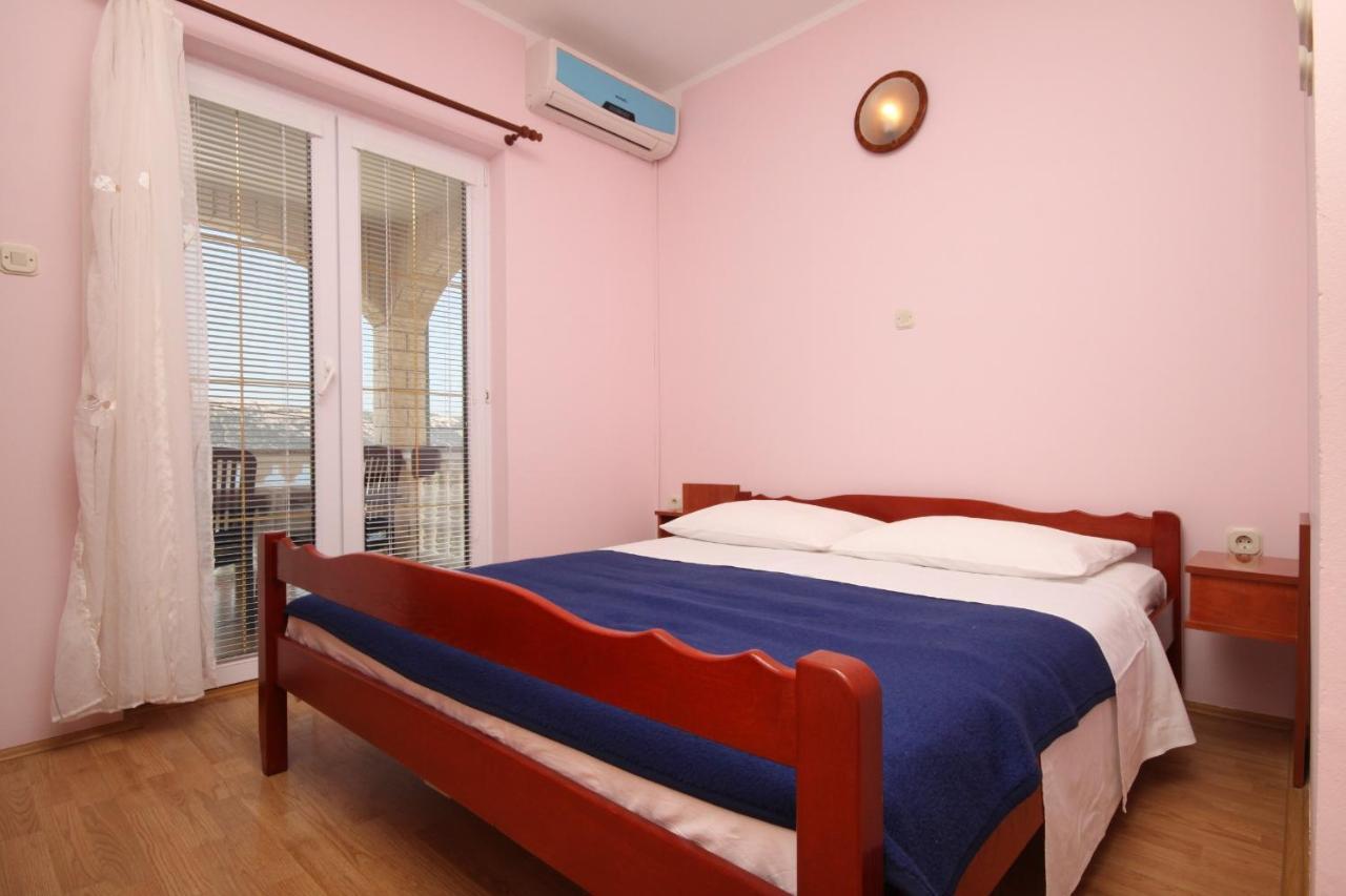 Apartments By The Sea Stara Novalja, Pag - 6469 Bagian luar foto