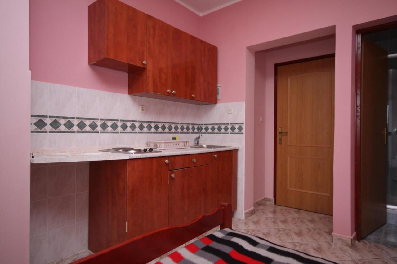 Apartments By The Sea Stara Novalja, Pag - 6469 Bagian luar foto