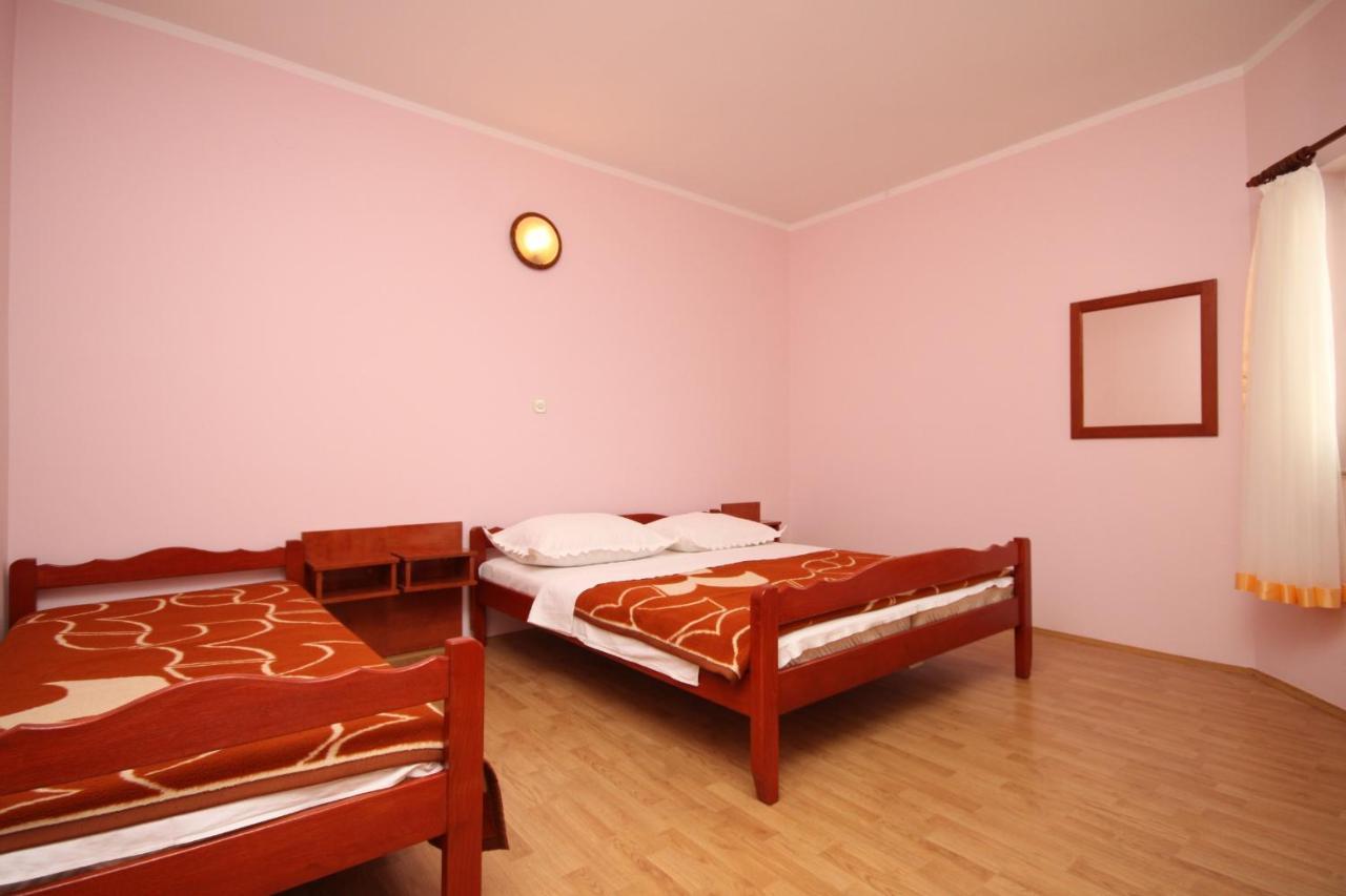 Apartments By The Sea Stara Novalja, Pag - 6469 Bagian luar foto