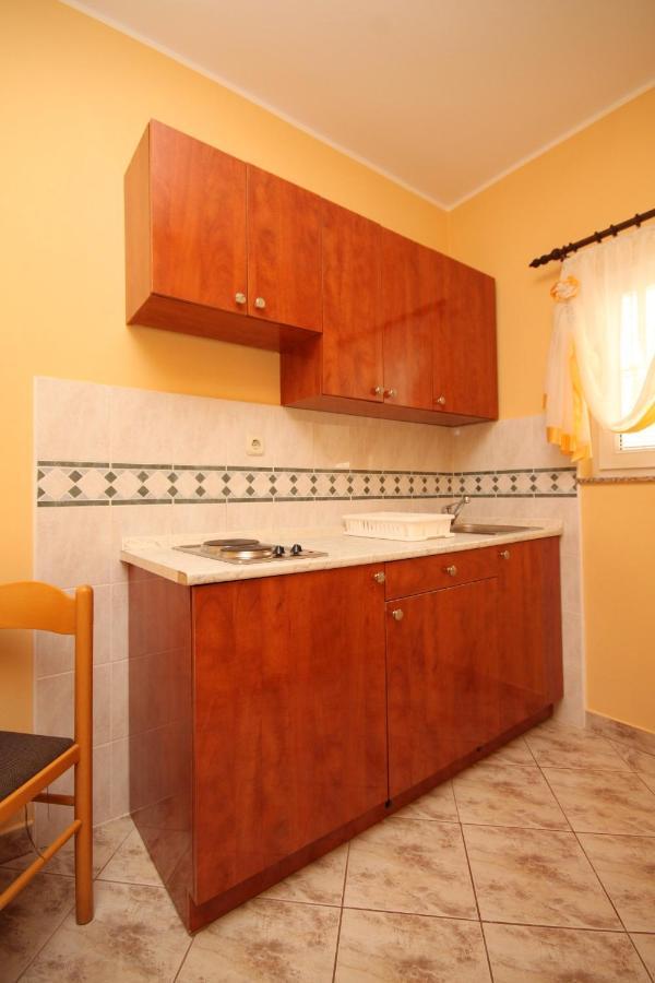 Apartments By The Sea Stara Novalja, Pag - 6469 Bagian luar foto