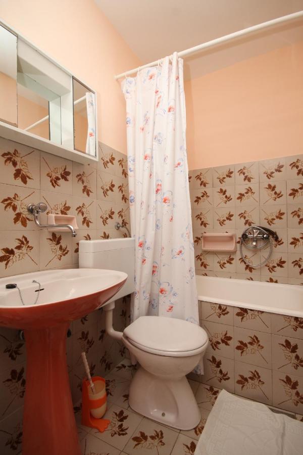 Apartments By The Sea Stara Novalja, Pag - 6469 Bagian luar foto