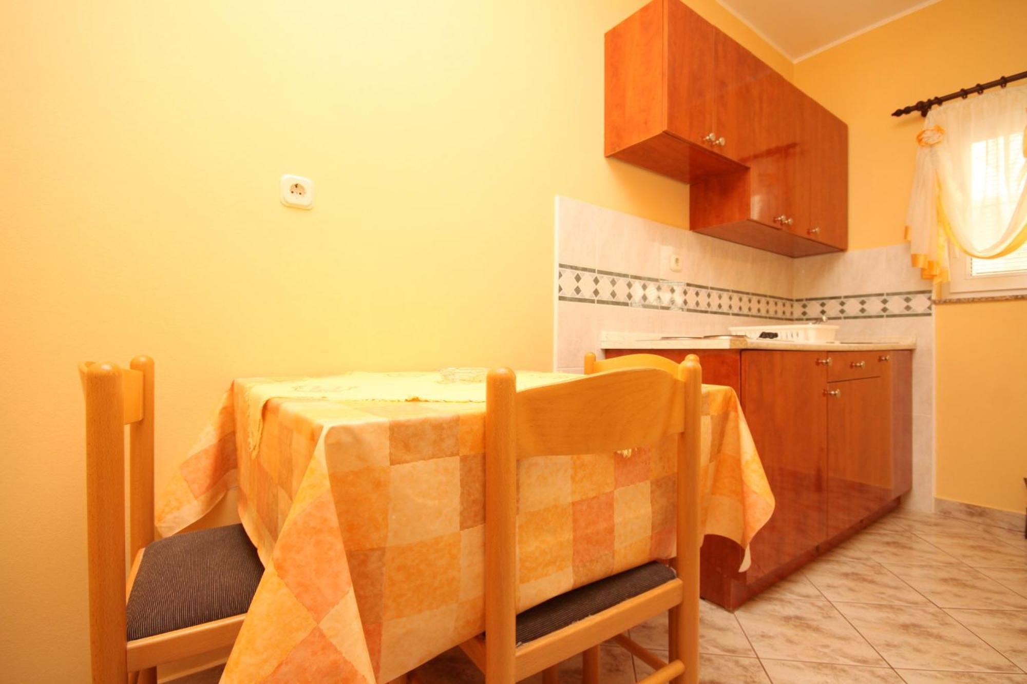 Apartments By The Sea Stara Novalja, Pag - 6469 Ruang foto